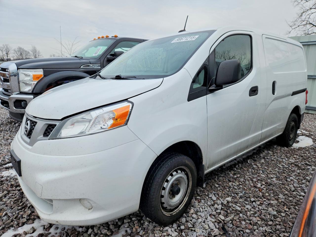 2020 NISSAN NV200
