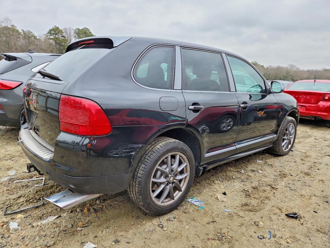 2006 PORSCHE CAYENNE S photo 3