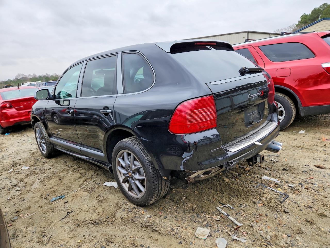 2006 PORSCHE CAYENNE S photo 2