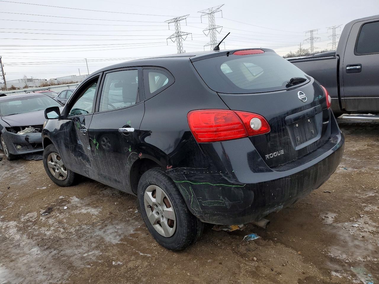 2010 NISSAN ROGUE S photo 2