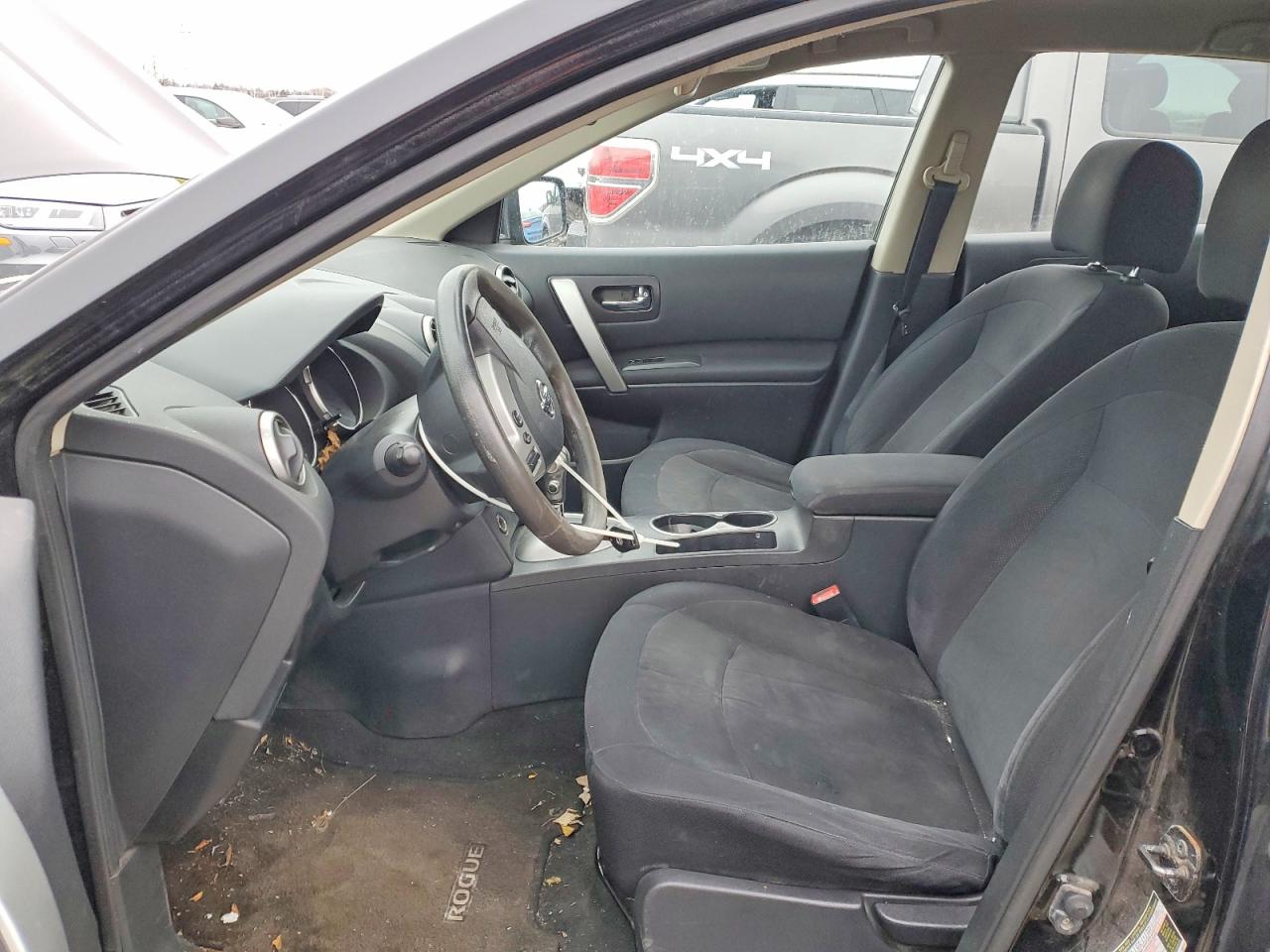 2010 NISSAN ROGUE S photo 7