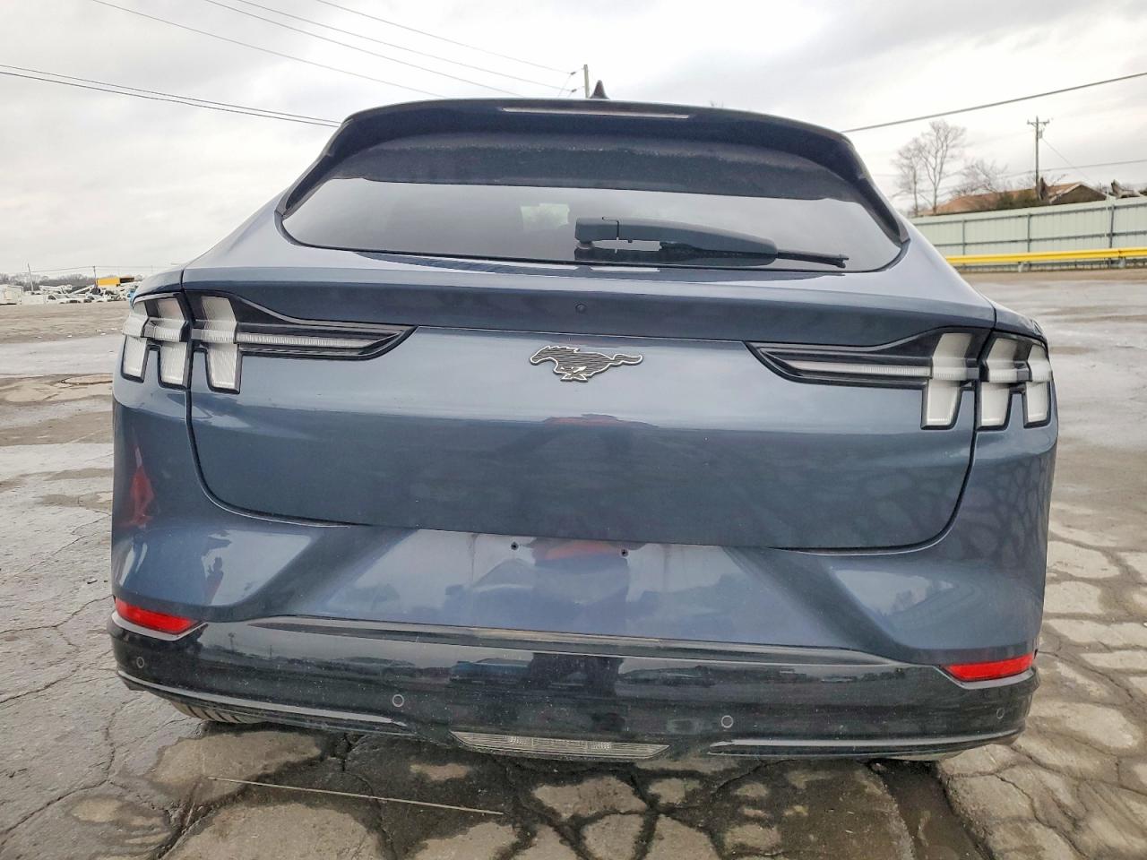 2021 FORD MUSTANG MACH-E PREMIUM photo 6