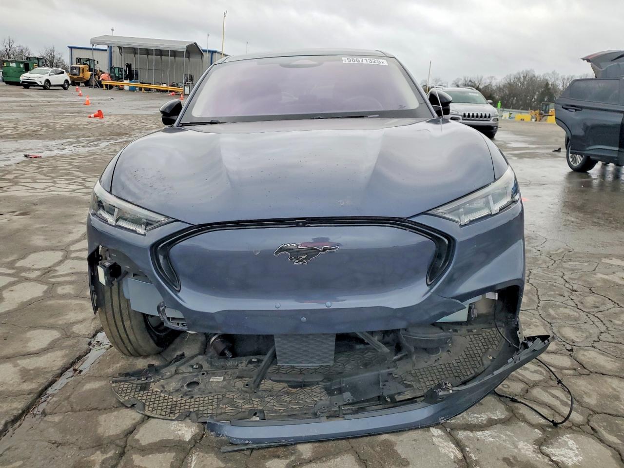 2021 FORD MUSTANG MACH-E PREMIUM photo 5