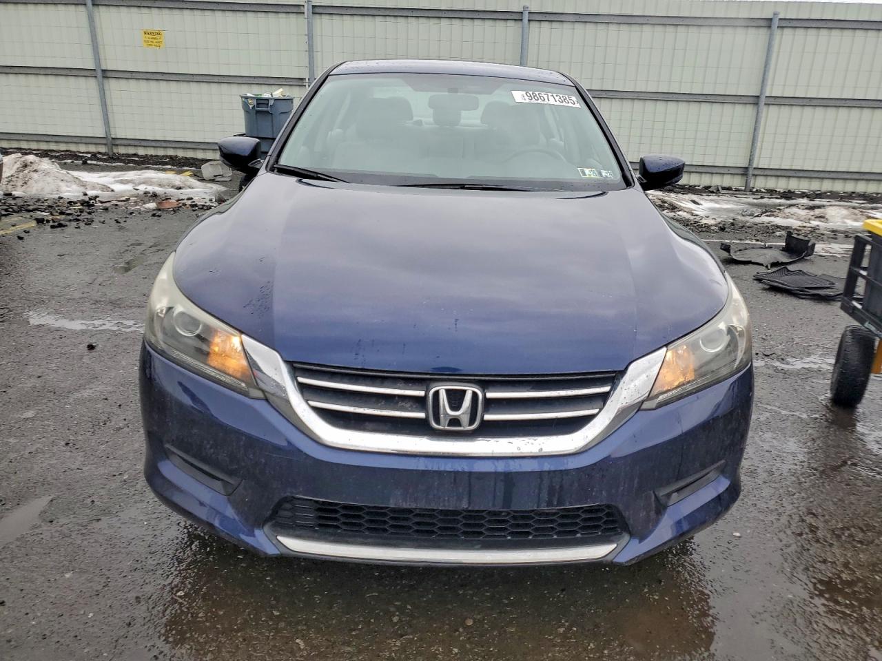 2015 HONDA ACCORD LX photo 5