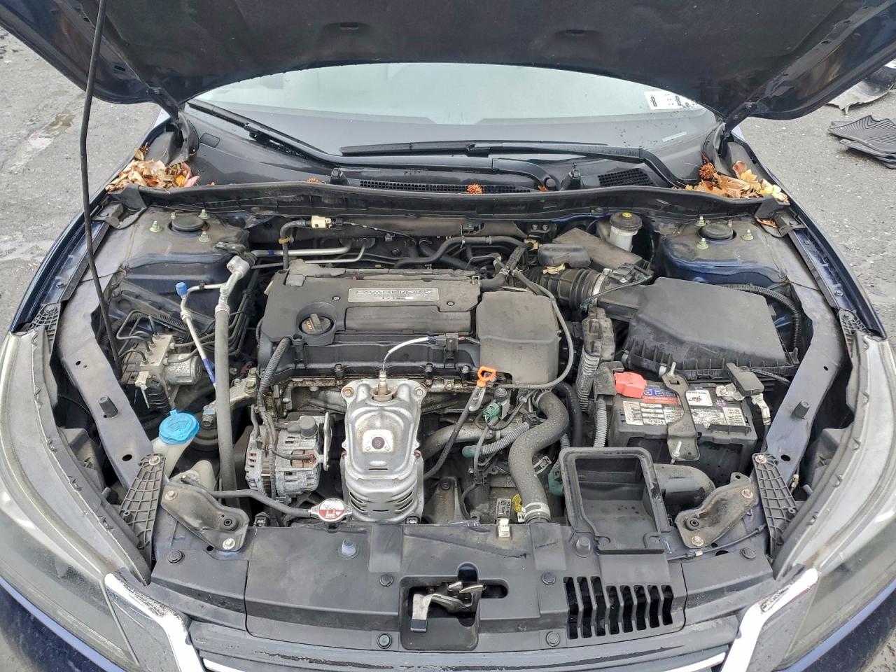 2015 HONDA ACCORD LX photo 11