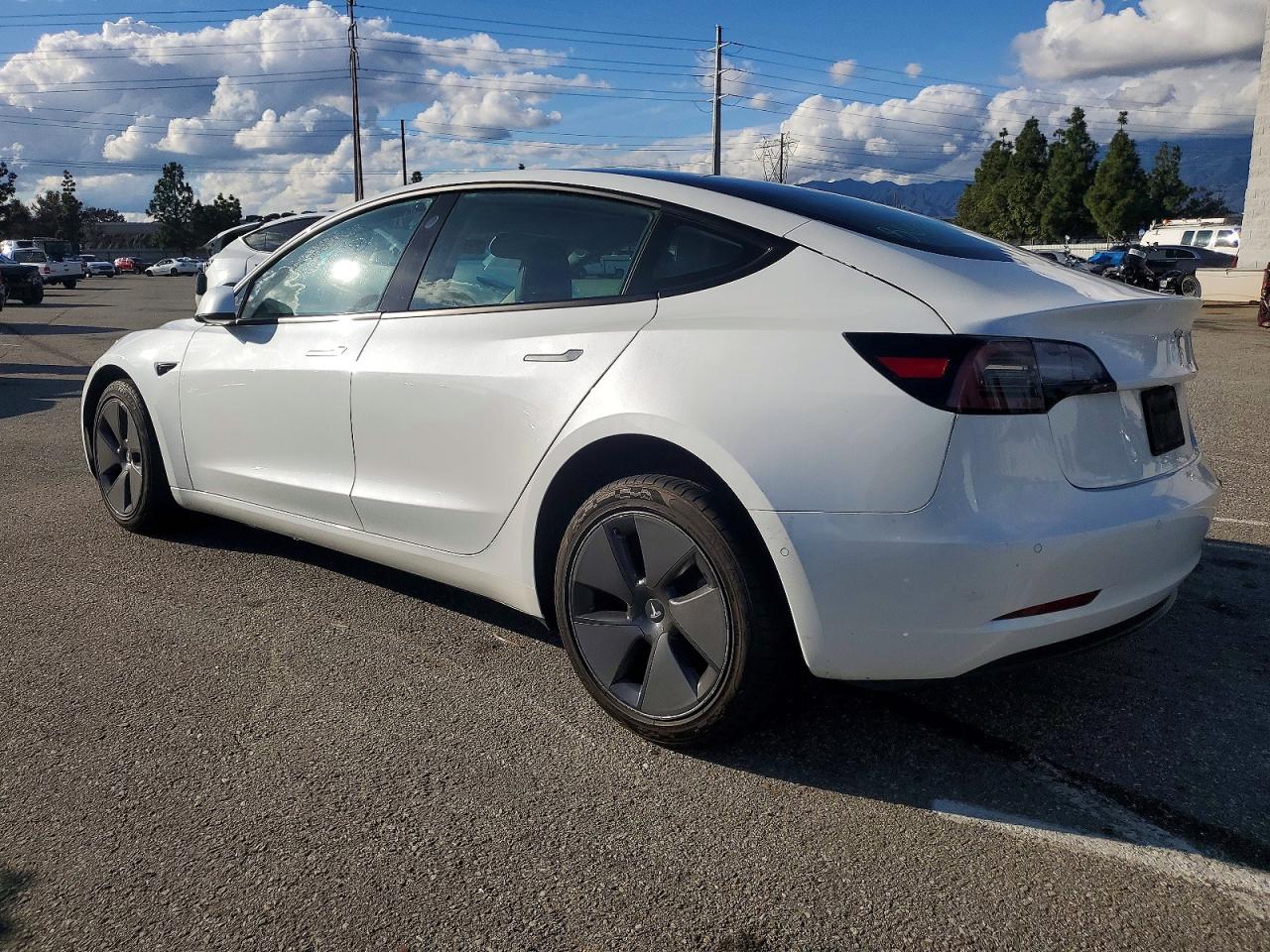 2021 TESLA MODEL 3 photo 2