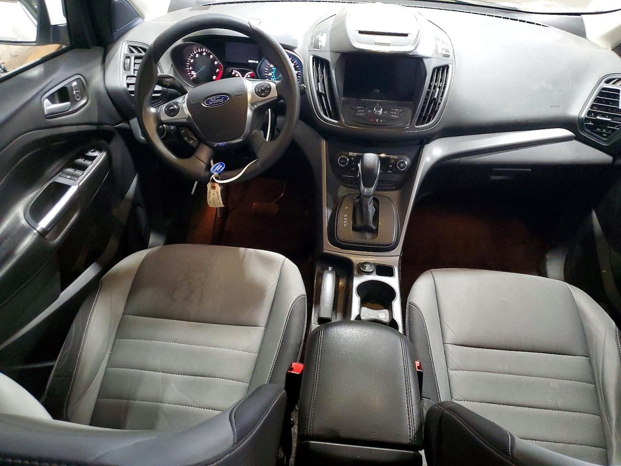 2016 FORD ESCAPE SE photo 15