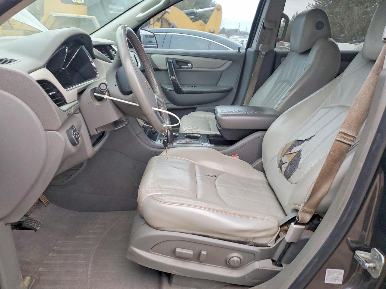 2014 CHEVROLET TRAVERSE LTZ photo 13