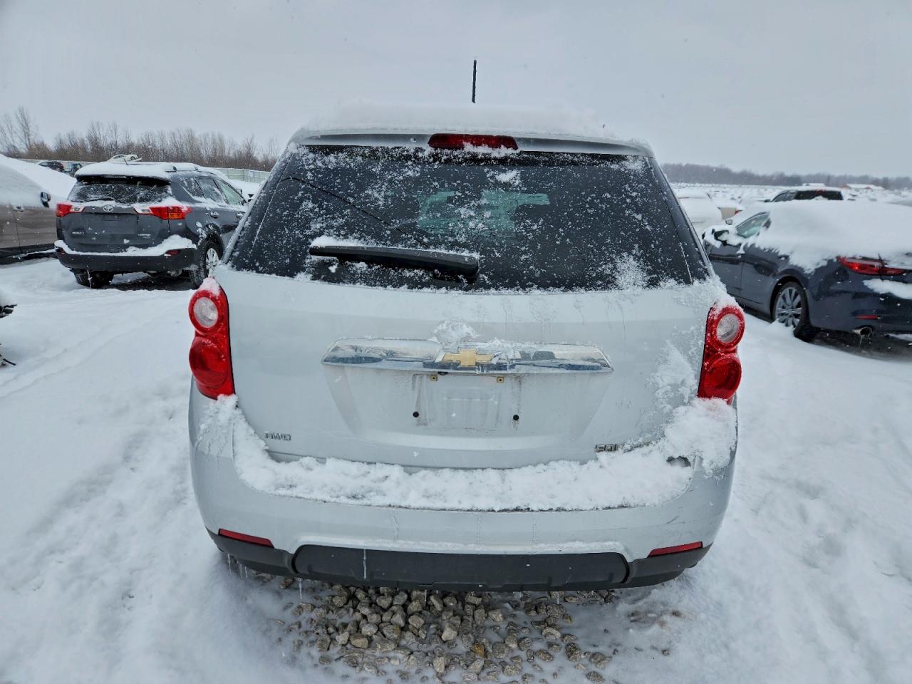 2013 CHEVROLET EQUINOX LT photo 6