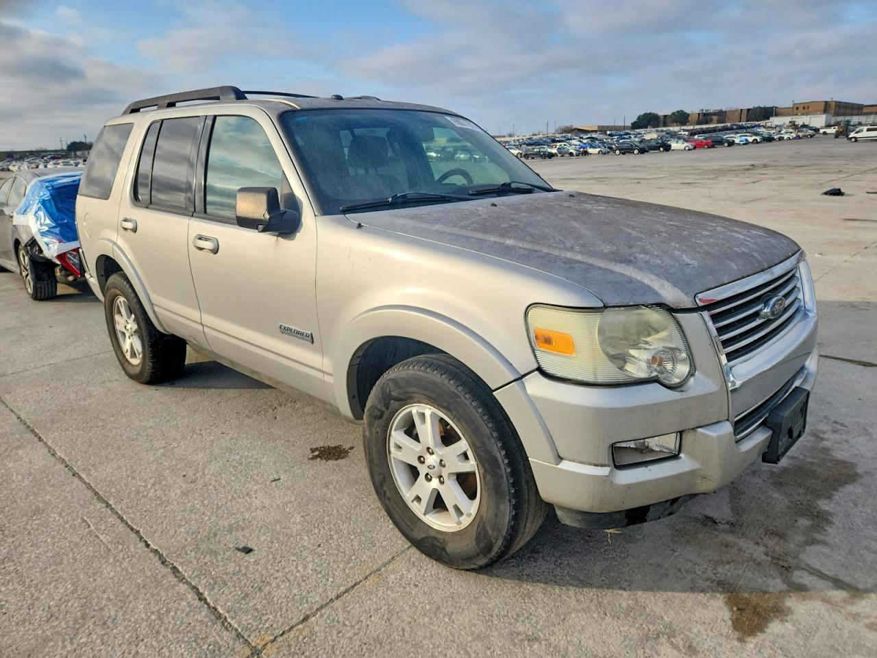 2008 FORD EXPLORER XLT photo 4