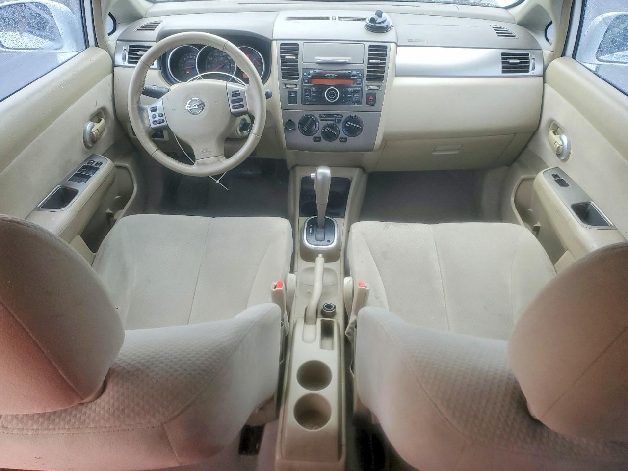 2012 NISSAN VERSA S photo 15