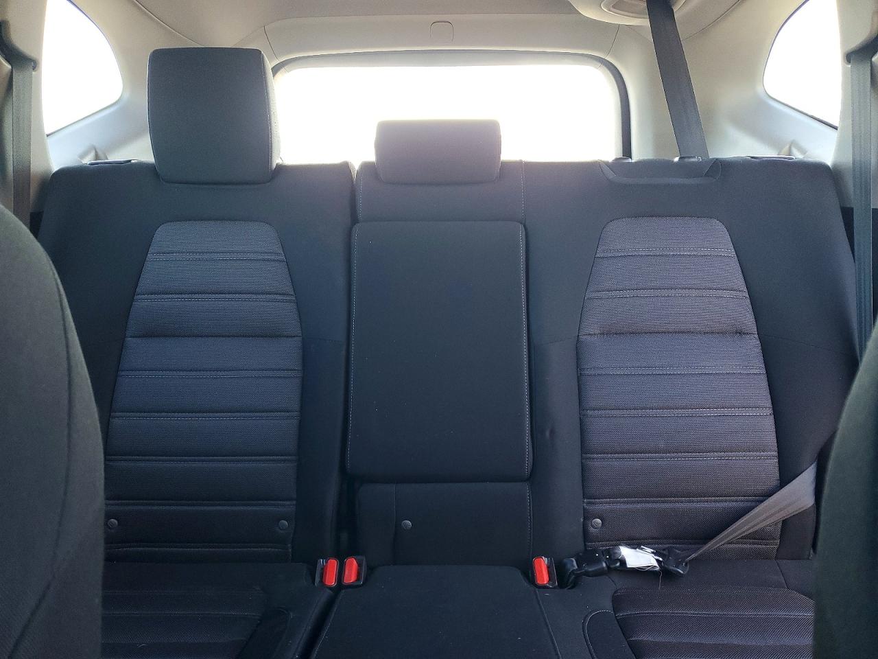 2018 HONDA CR-V LX photo 10