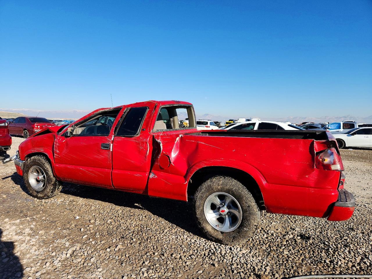 2001 CHEVROLET S TRUCK S10 photo 2