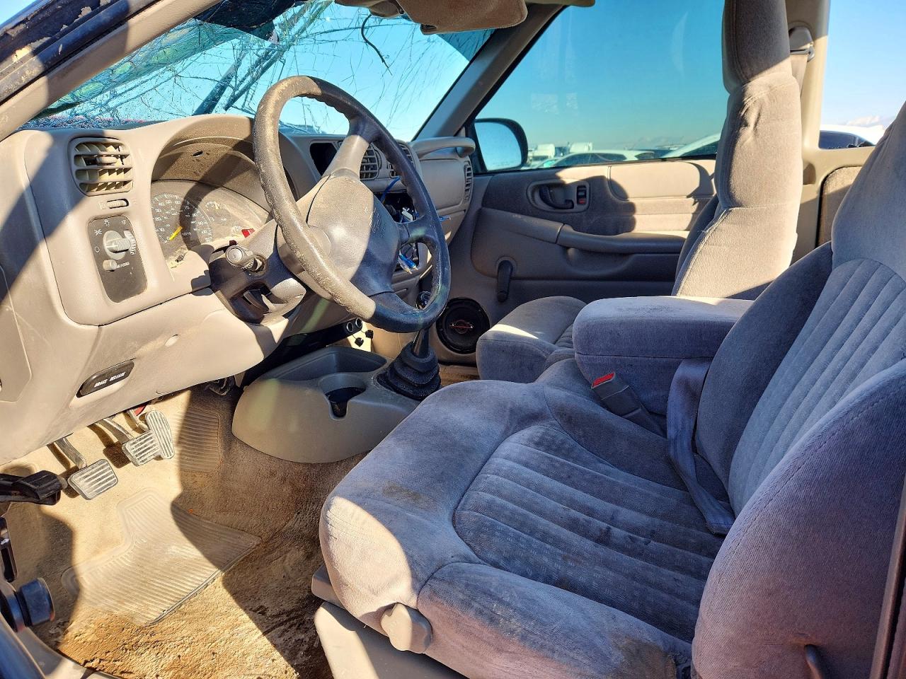 2001 CHEVROLET S TRUCK S10 photo 7
