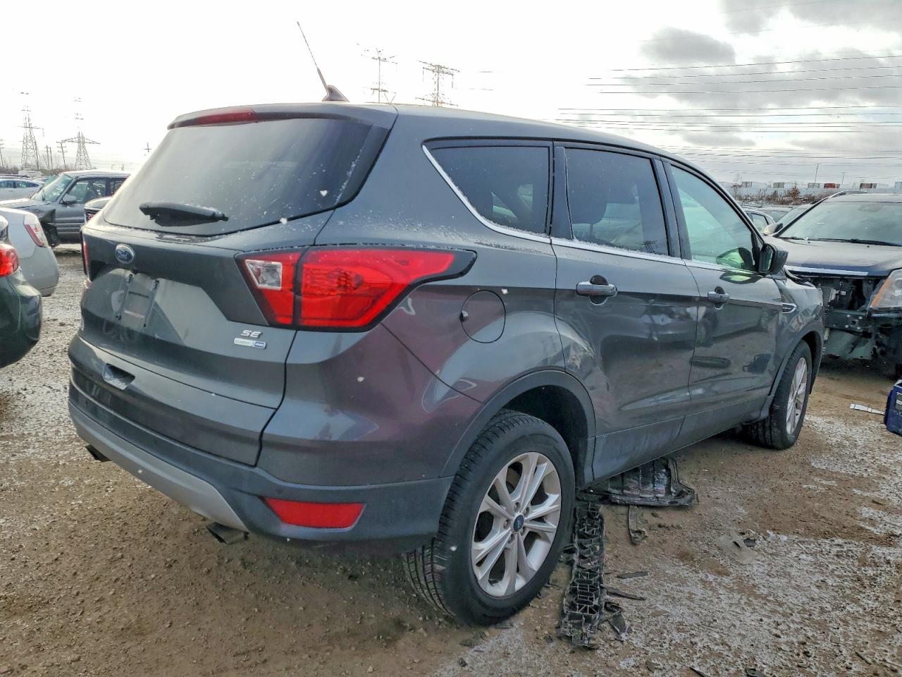 2019 FORD ESCAPE SE photo 3