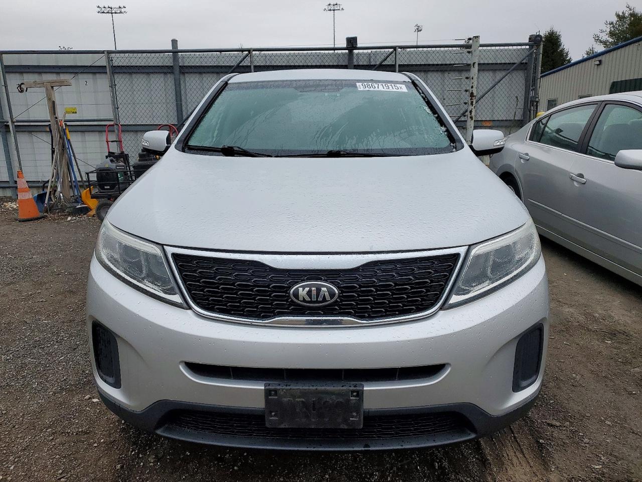 2015 KIA SORENTO LX photo 5