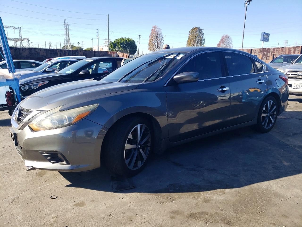 2017 NISSAN ALTIMA