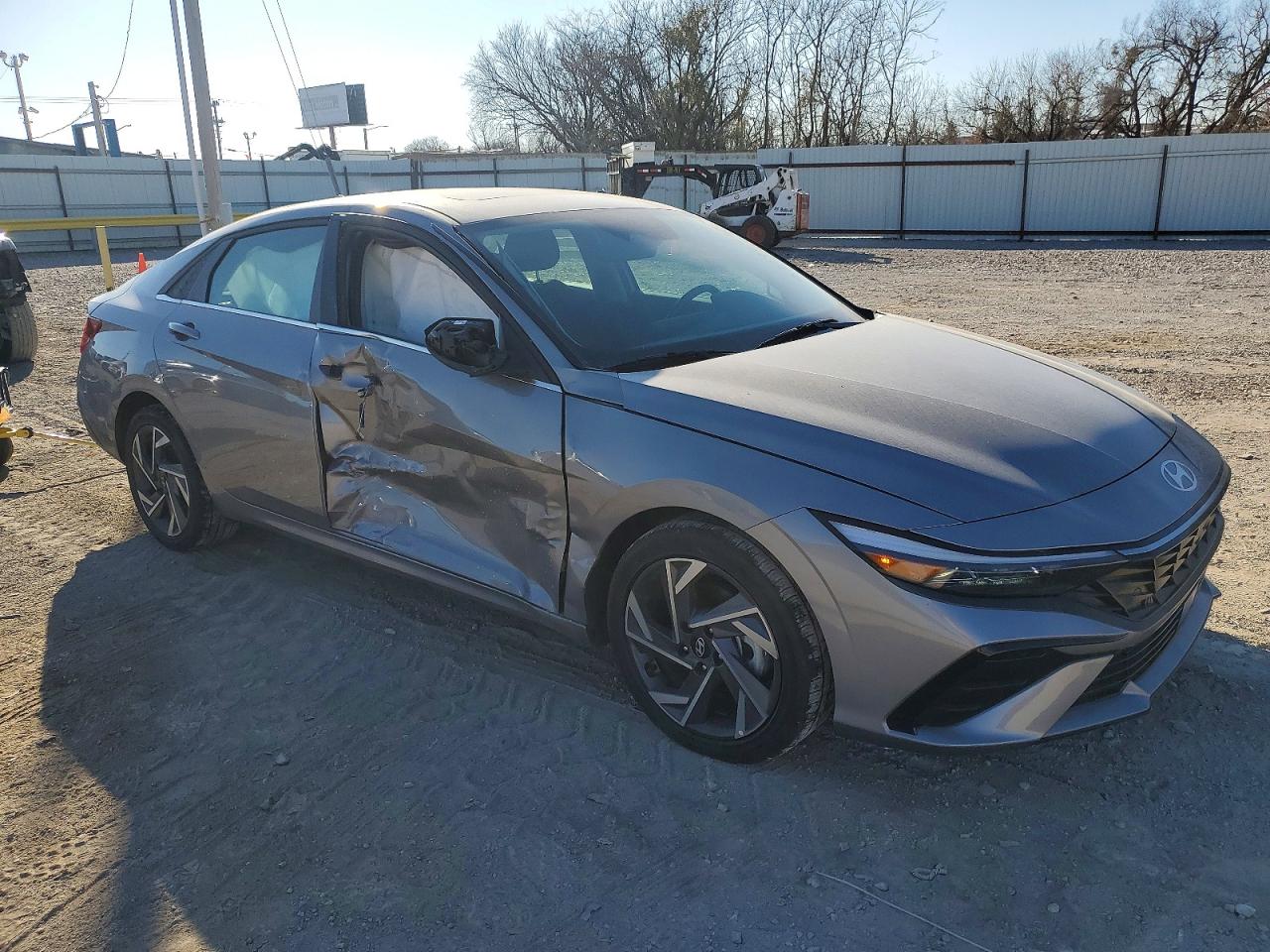 2025 HYUNDAI ELANTRA SEL photo 10