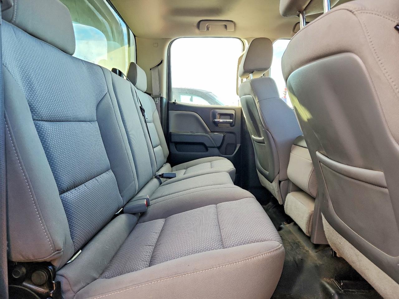 2015 CHEVROLET SILVERADO K1500 photo 10