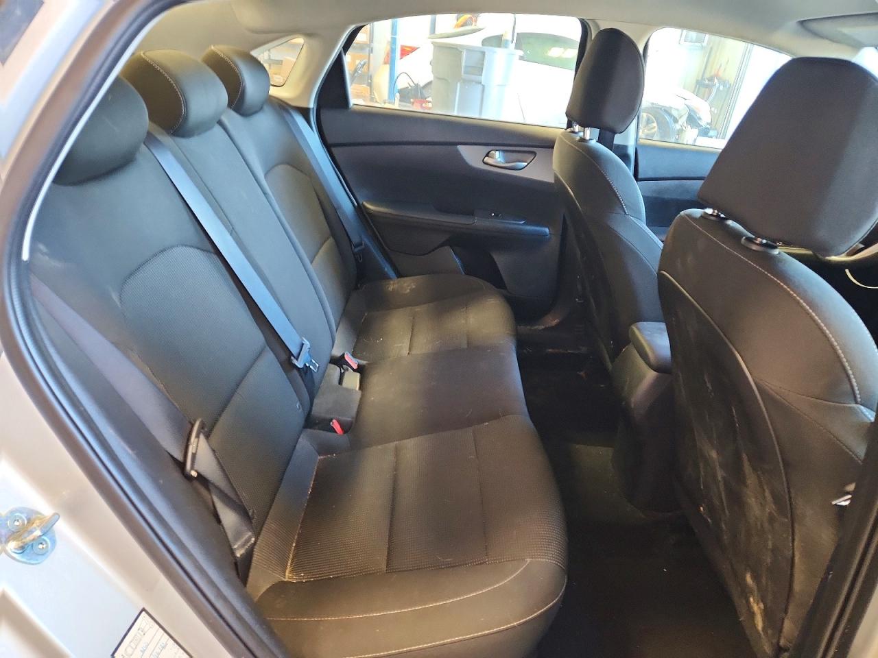 2021 KIA FORTE FE photo 10