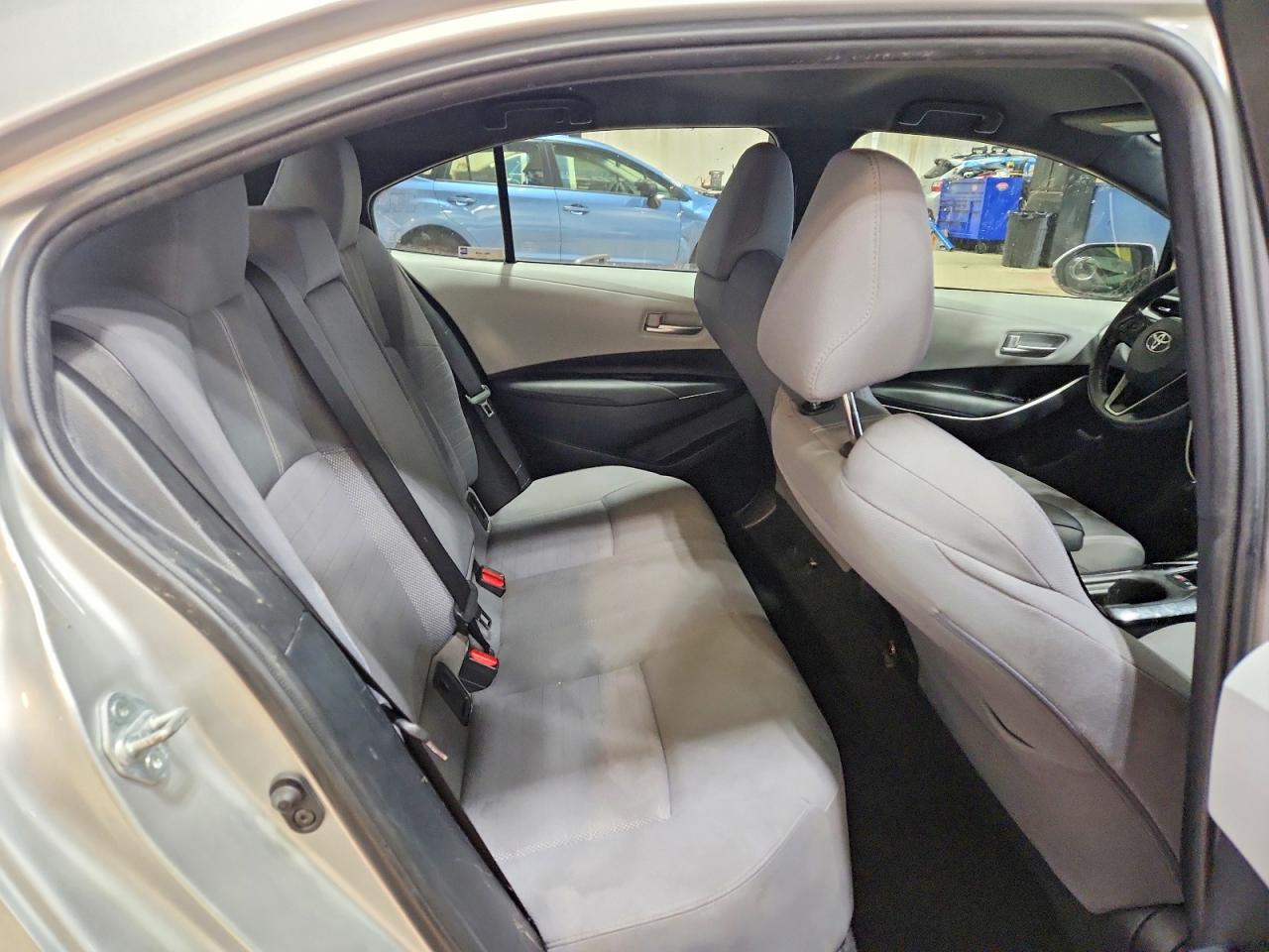 2021 TOYOTA COROLLA SE photo 10