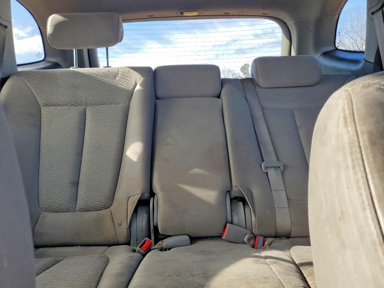 2009 HYUNDAI SANTA FE GLS photo 10