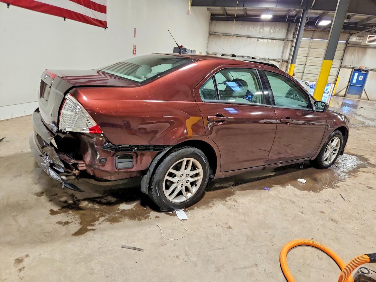 2012 FORD FUSION S photo 5