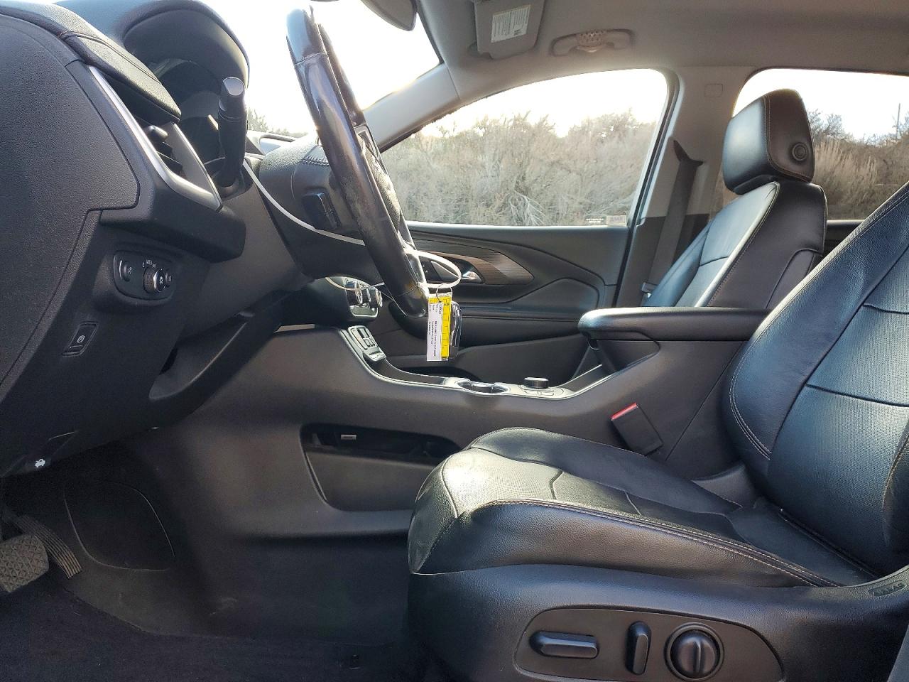 2020 GMC TERRAIN SLT photo 7