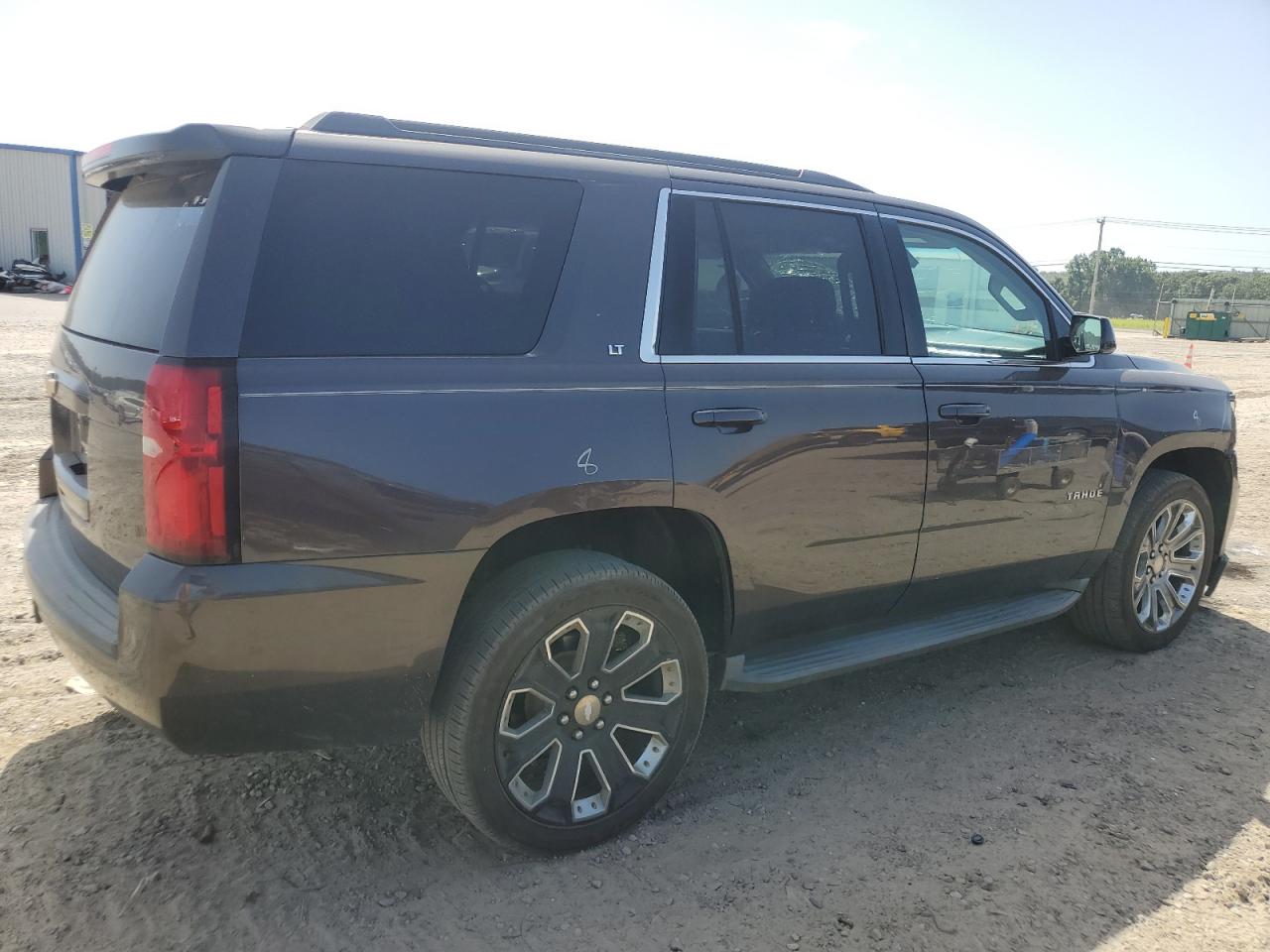 2015 CHEVROLET TAHOE K1500 LT photo 3