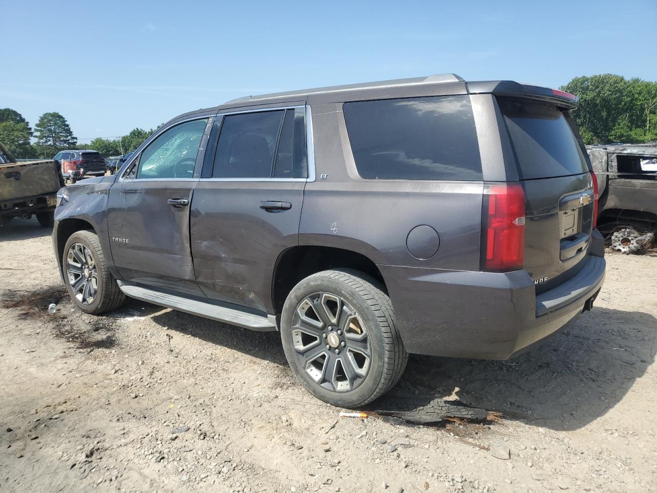 2015 CHEVROLET TAHOE K1500 LT photo 2