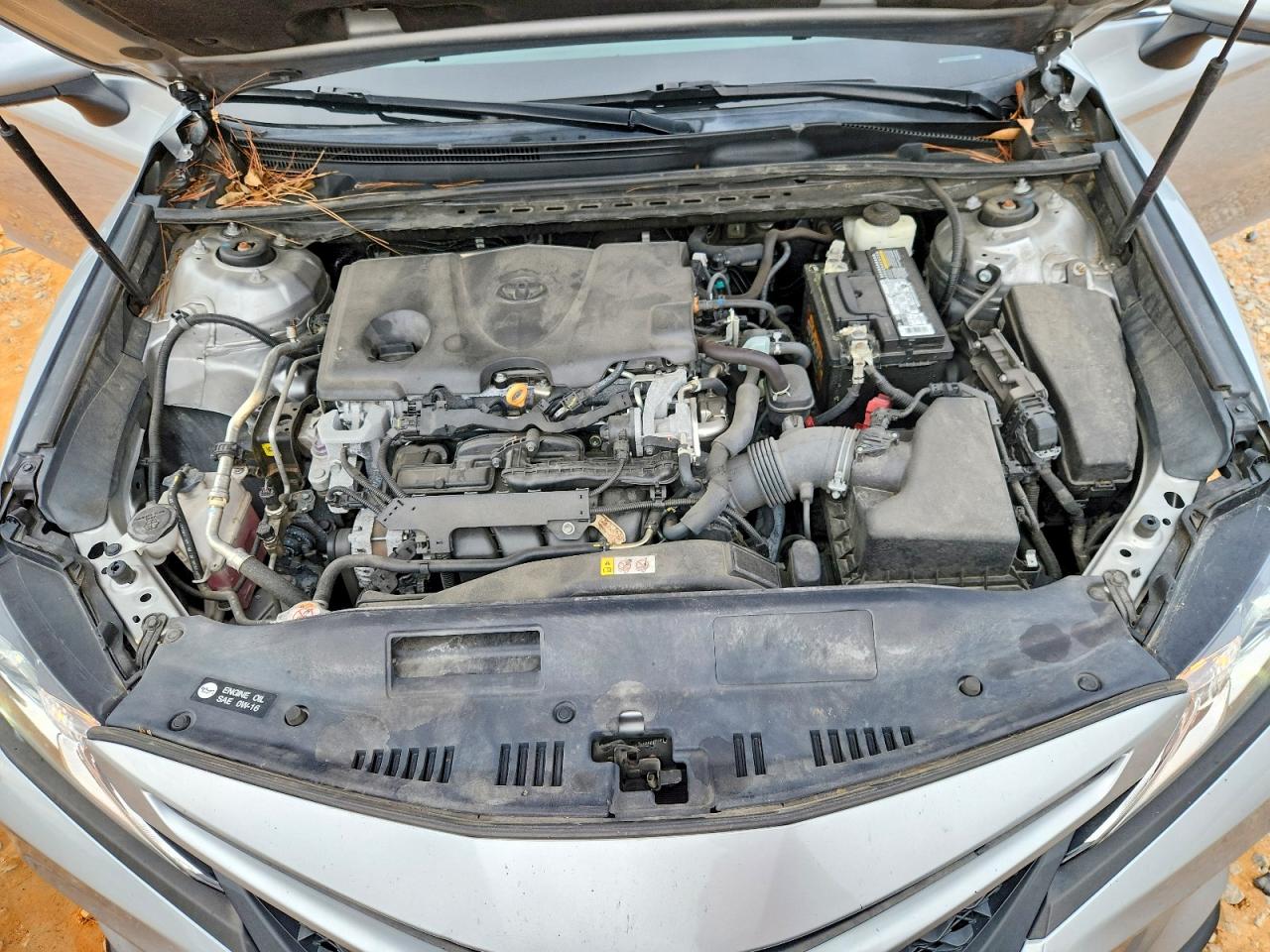 2020 TOYOTA CAMRY SE photo 11