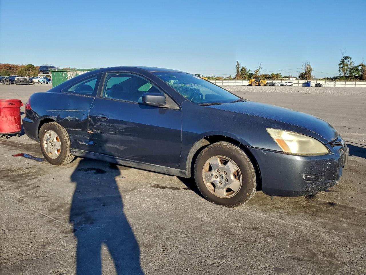 2003 HONDA ACCORD LX photo 4