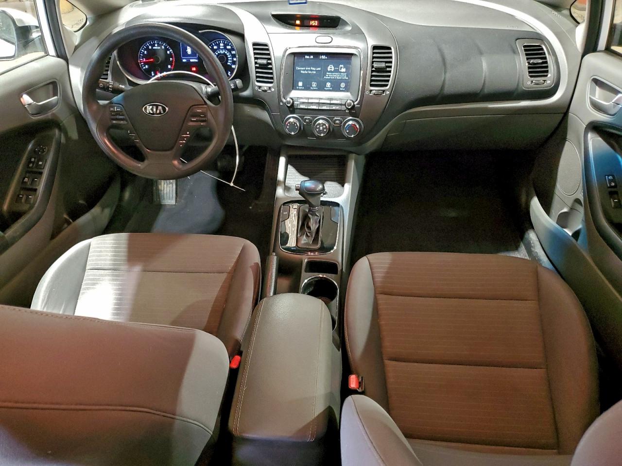 2018 KIA FORTE LX photo 8