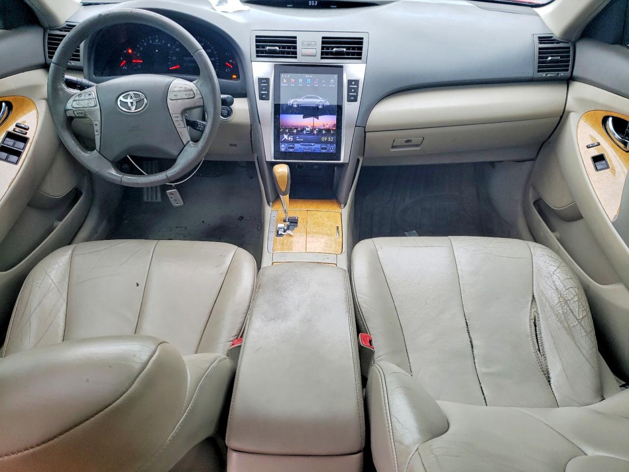 2007 TOYOTA CAMRY LE photo 8