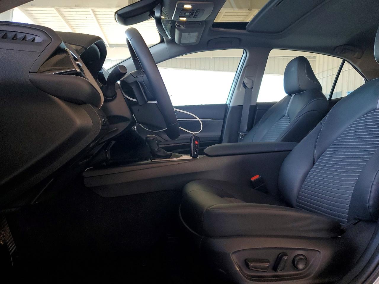2024 TOYOTA CAMRY SE NIGHT SHADE photo 7