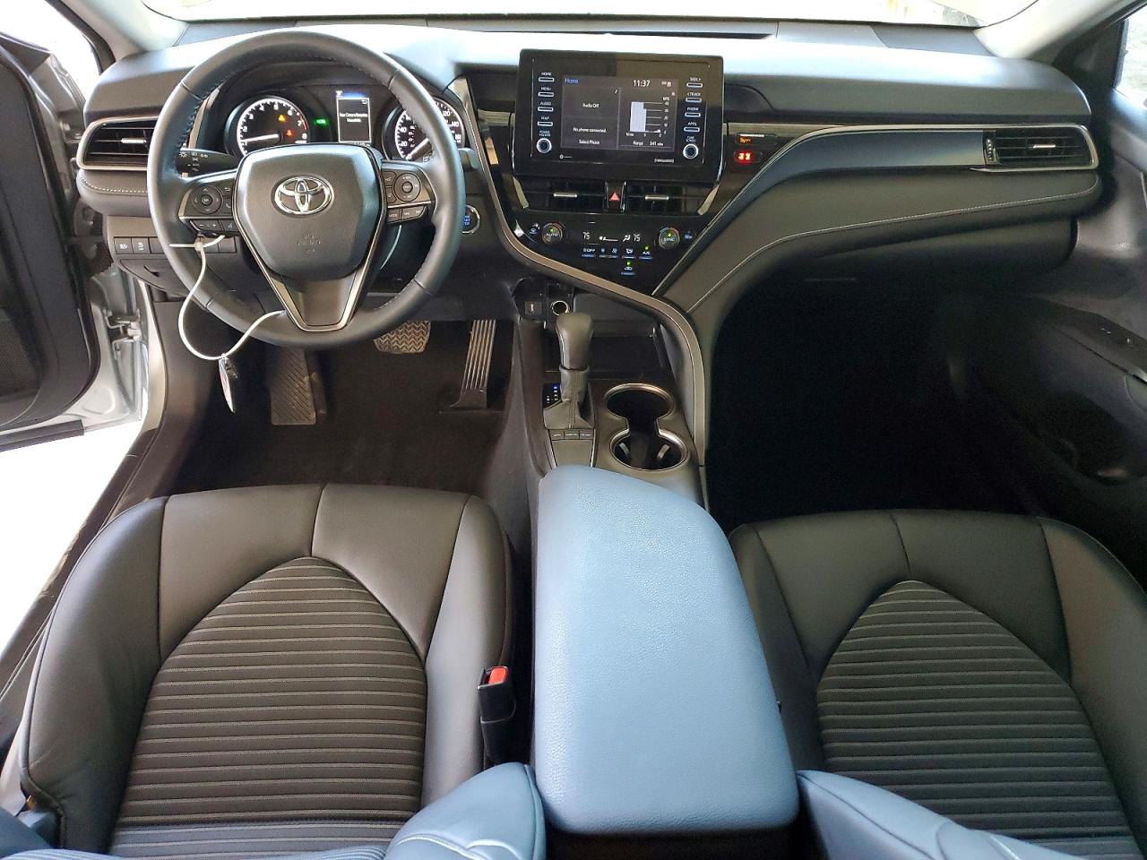 2024 TOYOTA CAMRY SE NIGHT SHADE photo 8