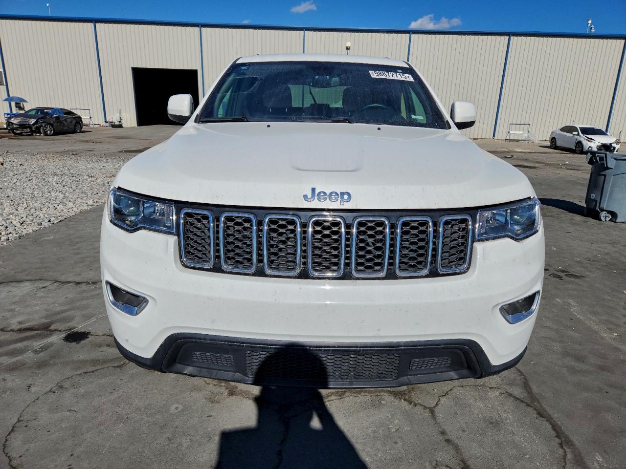 2022 JEEP GRAND CHEROKEE LAREDO E photo 9