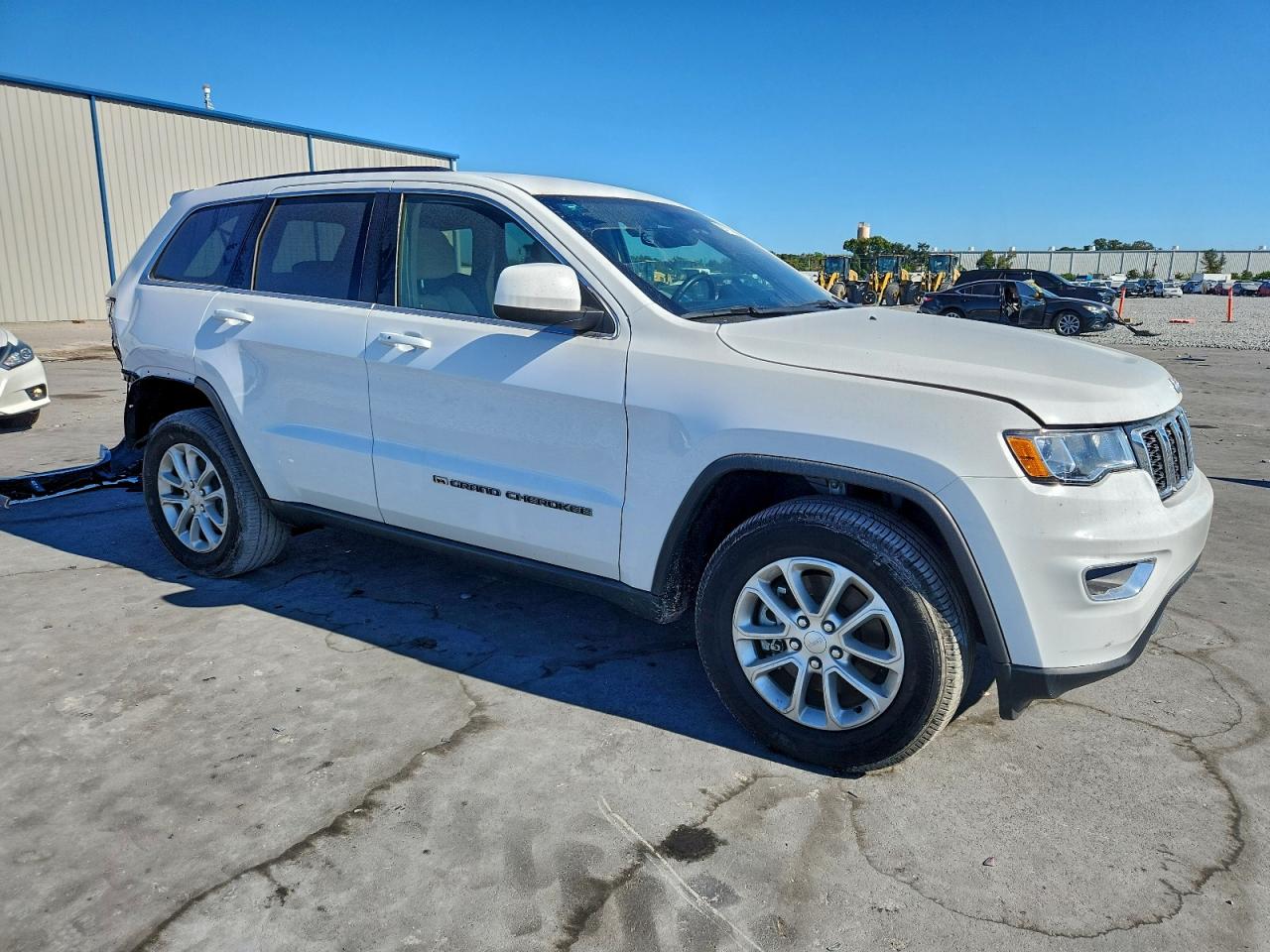 2022 JEEP GRAND CHEROKEE LAREDO E photo 7