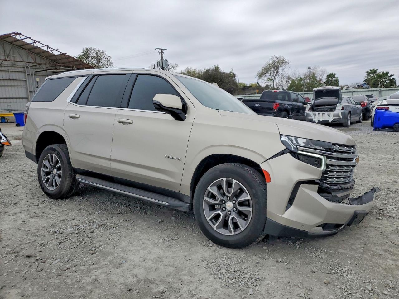 2022 CHEVROLET TAHOE C1500 LT photo 4