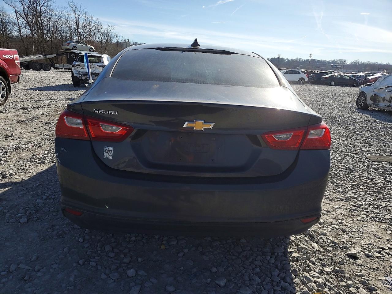 2018 CHEVROLET MALIBU LS photo 6