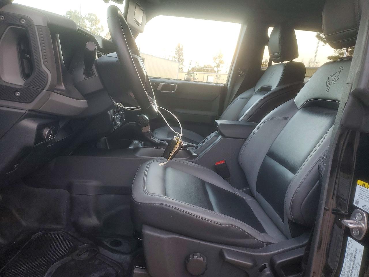 2023 FORD BRONCO BASE photo 7