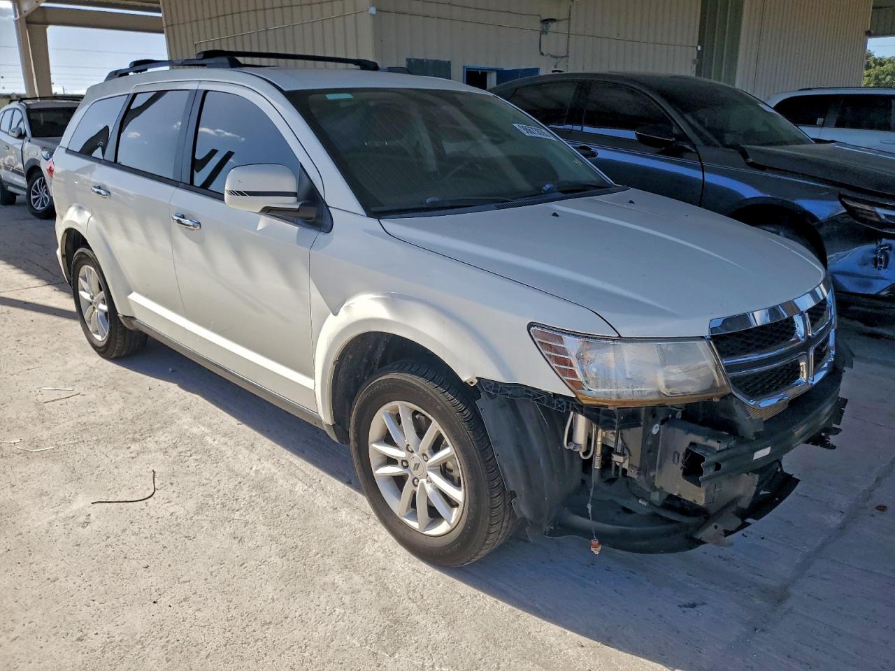 2018 DODGE JOURNEY SXT photo 4