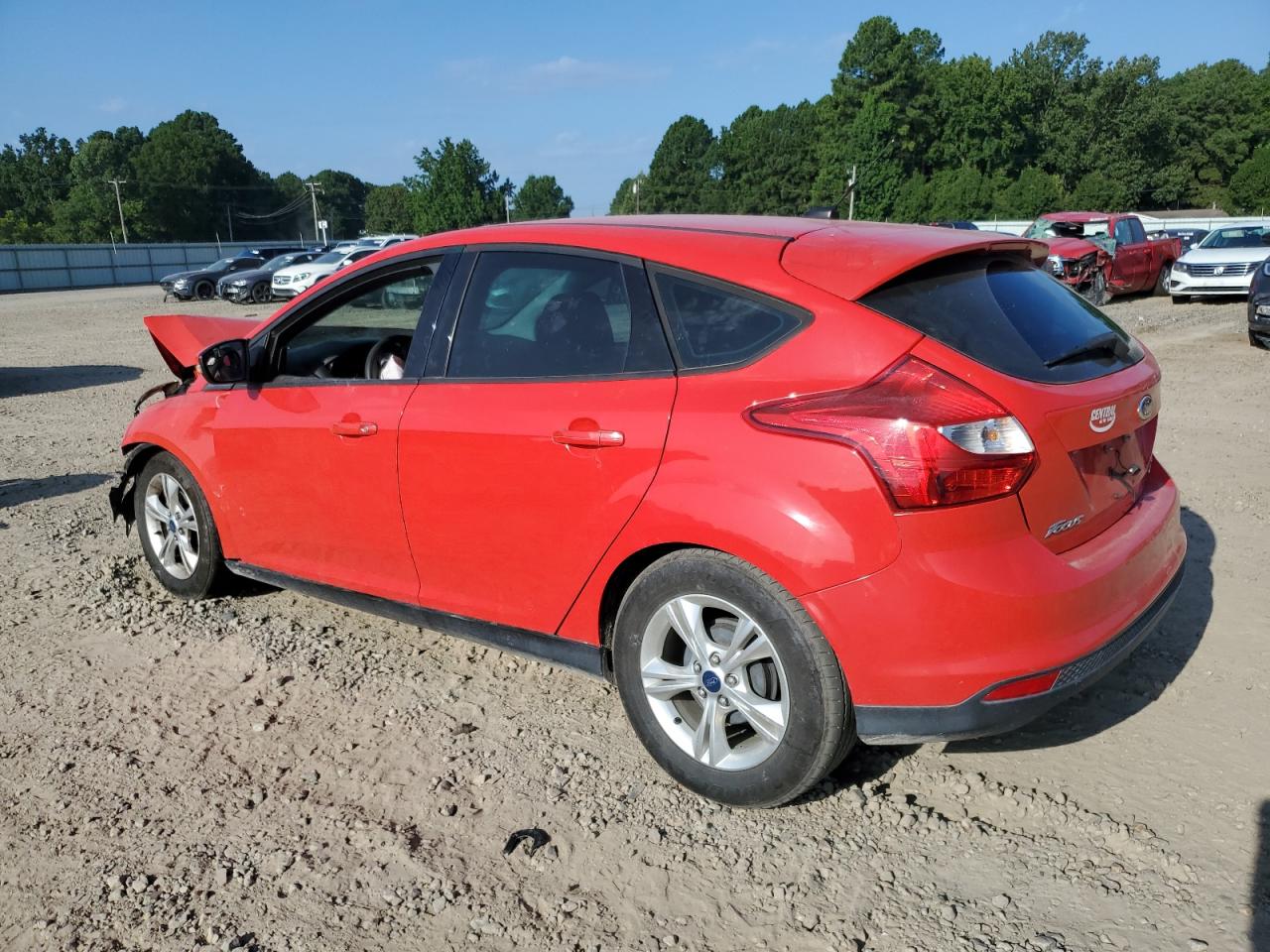 2013 FORD FOCUS SE photo 2