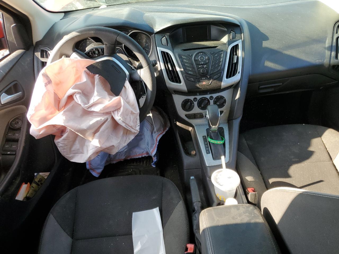 2013 FORD FOCUS SE photo 8