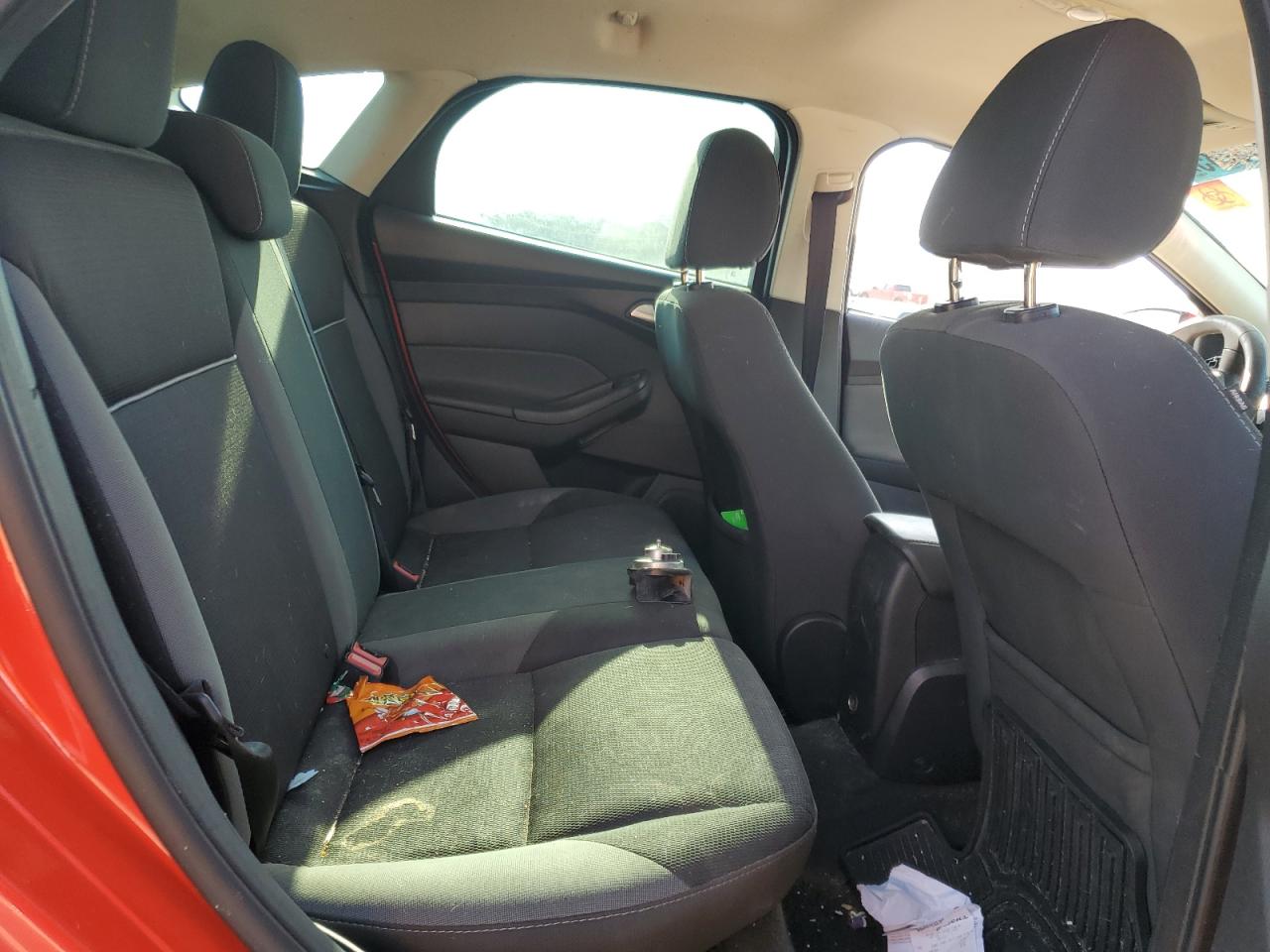2013 FORD FOCUS SE photo 10