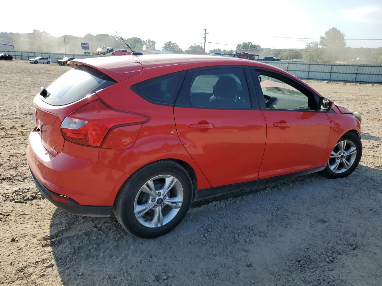 2013 FORD FOCUS SE photo 3