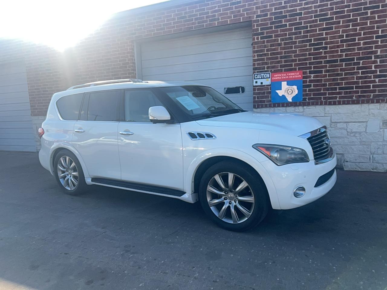 2012 INFINITI QX56