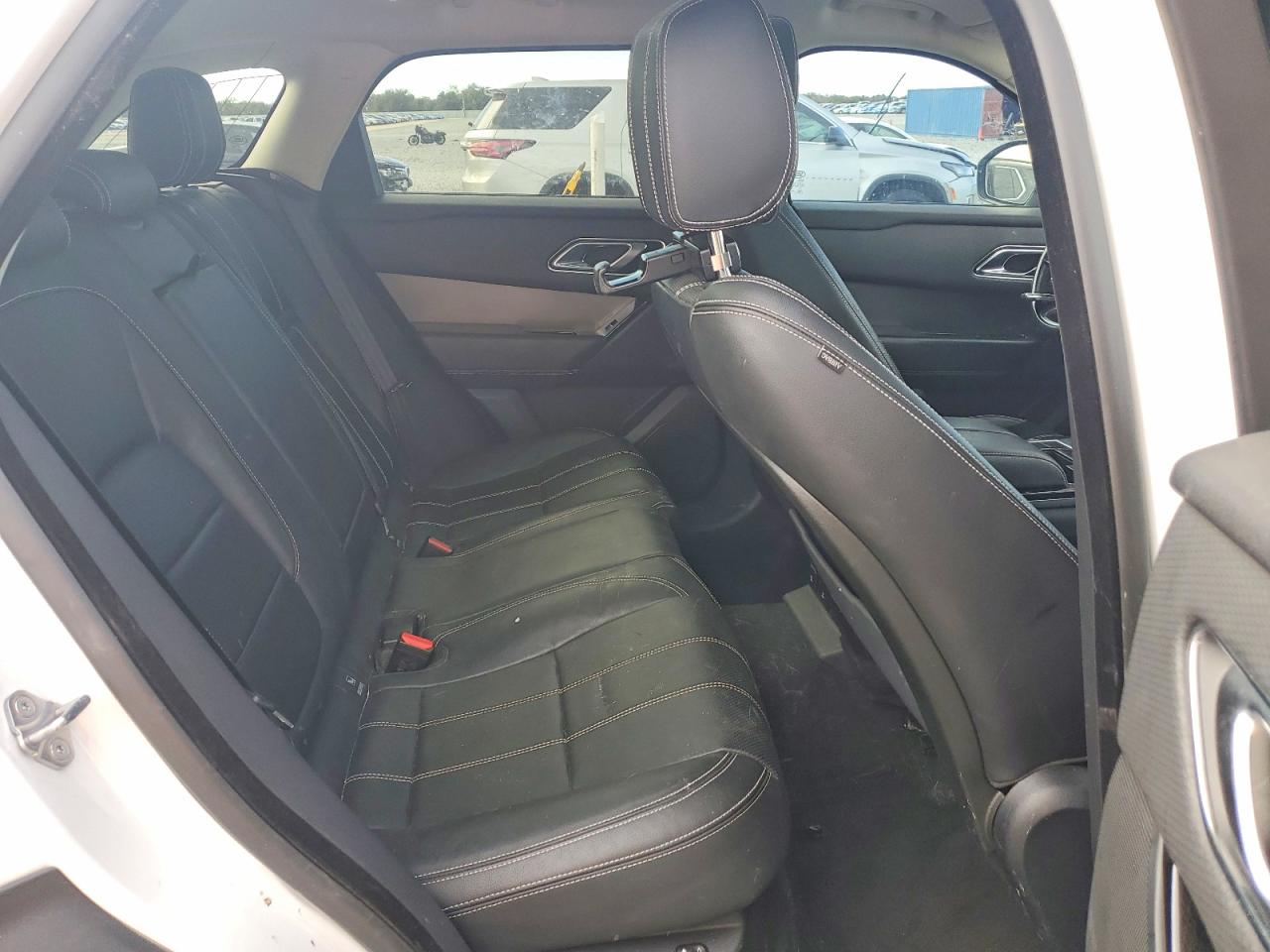 2019 LAND ROVER RANGE ROVER VELAR S photo 10