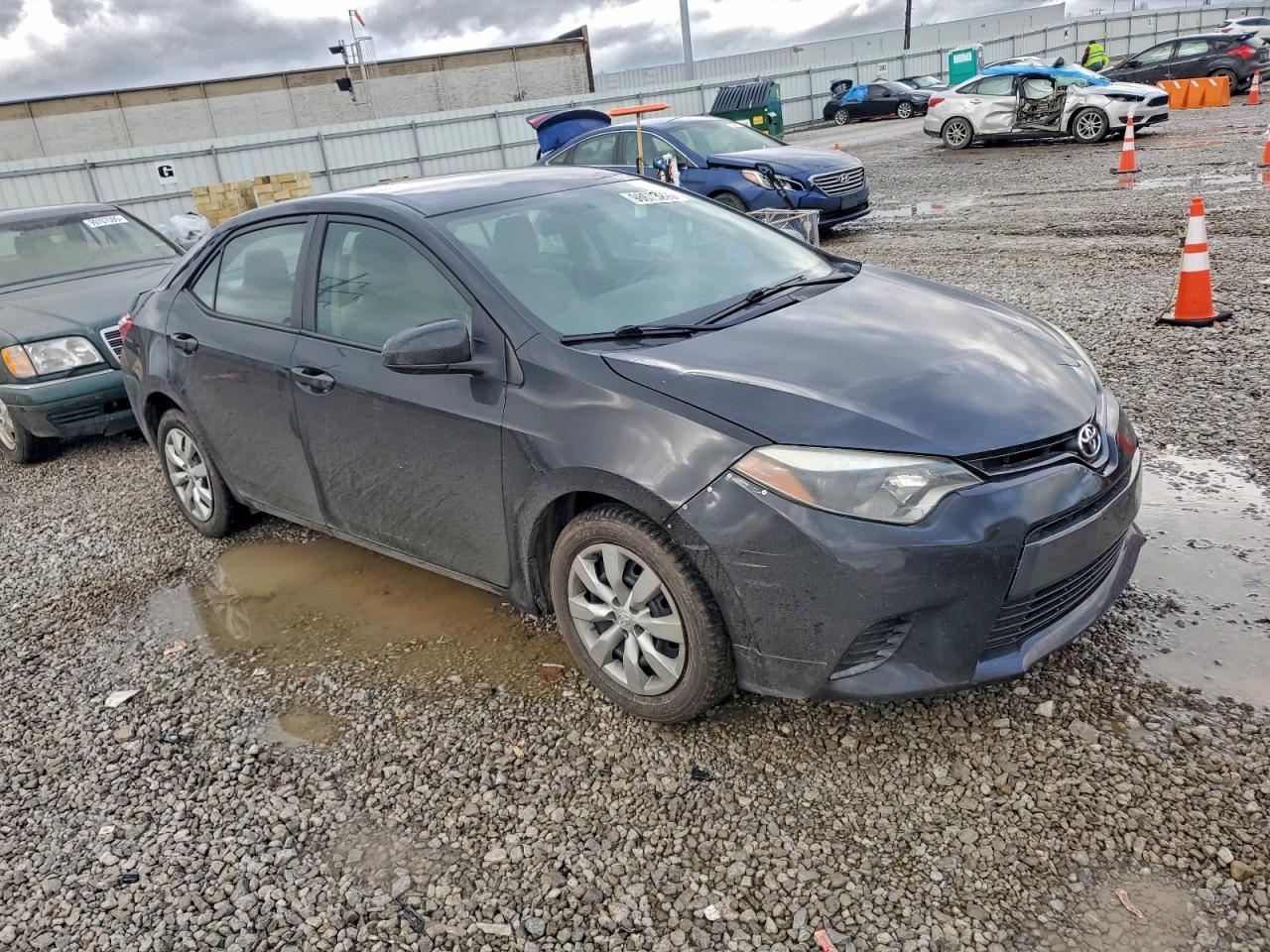 2016 TOYOTA COROLLA L photo 4
