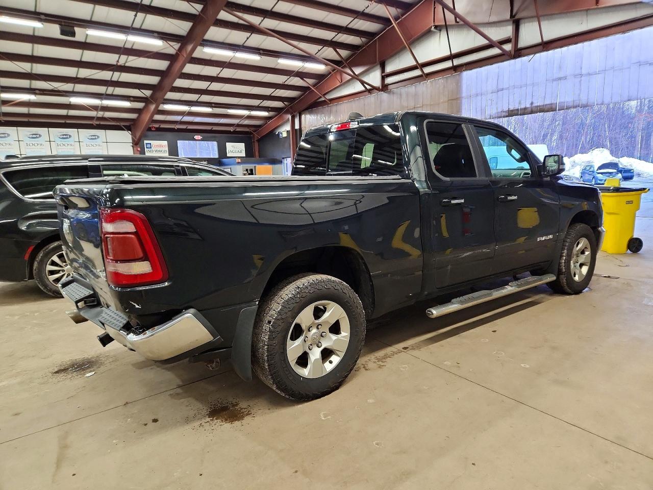 2019 RAM 1500 BIG HORN photo 3